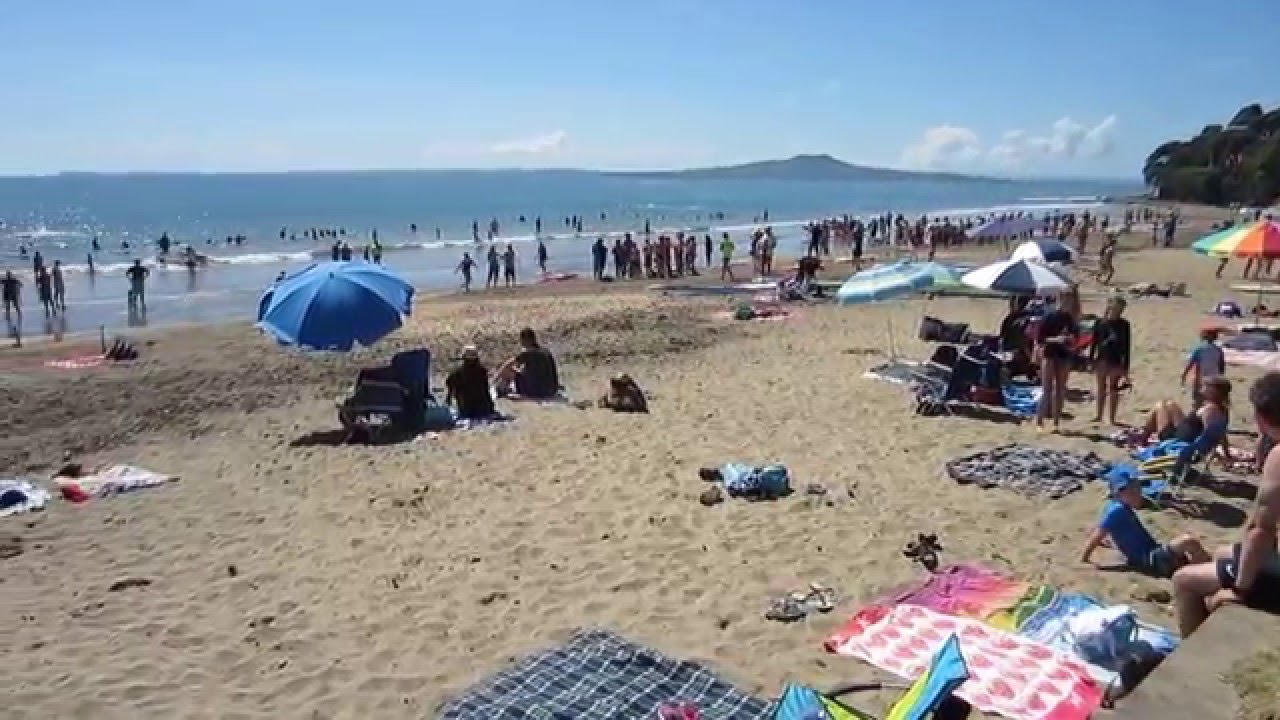 2016 Sunny Summer Sunday at Mairangi Bay beach YouTube