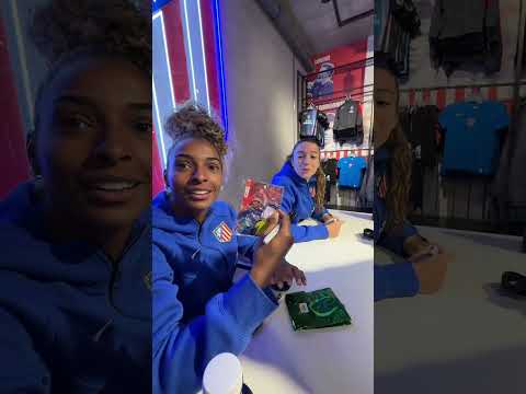 Two stars' signature