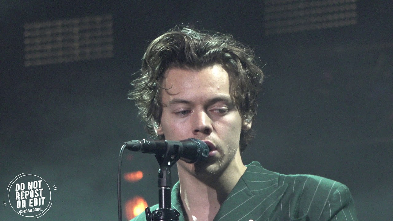 [4K] Harry Styles - Kiwi Live Stage Mix (Harry Styles Live on Tour 2018 UK/Dublin/Basel)