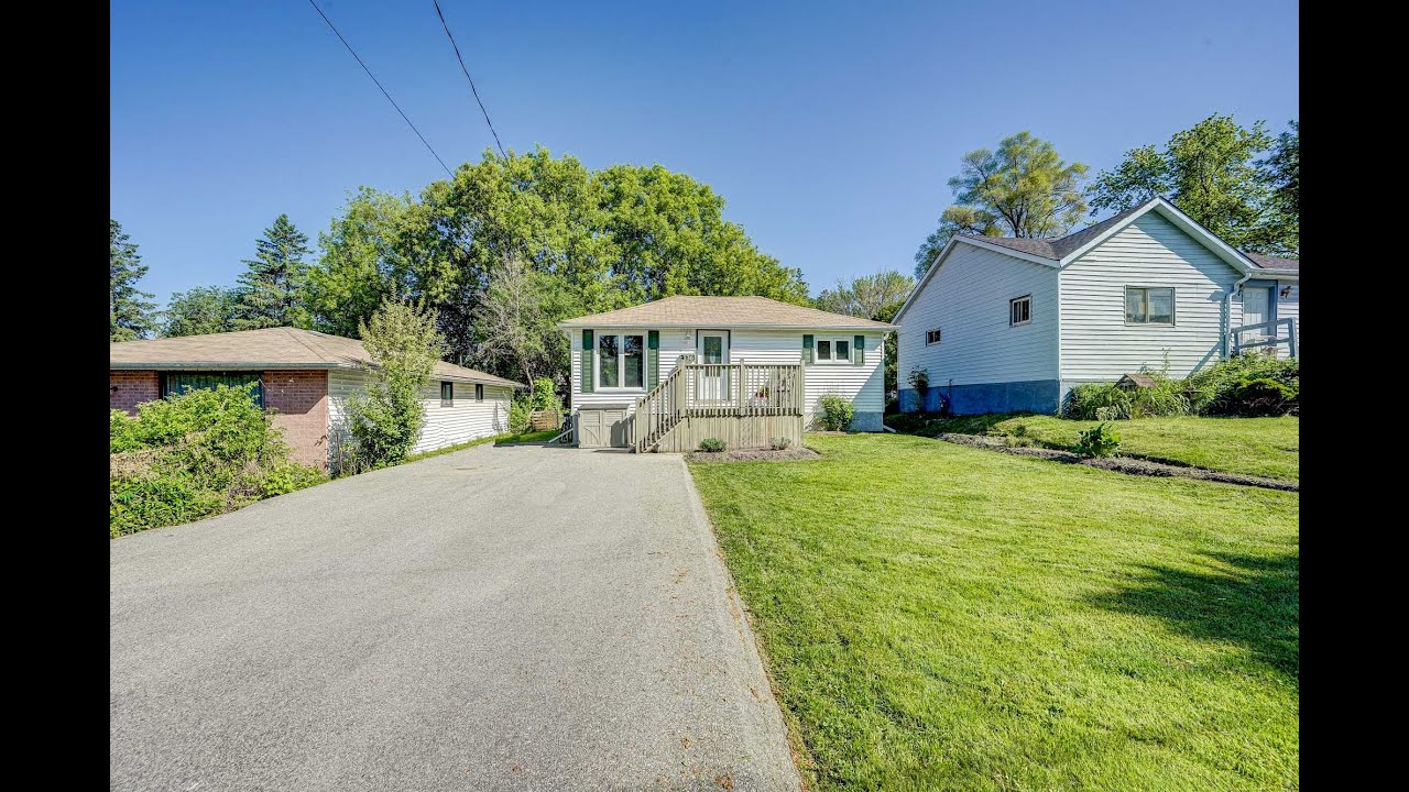 136 Spring Rd, Keswick YouTube