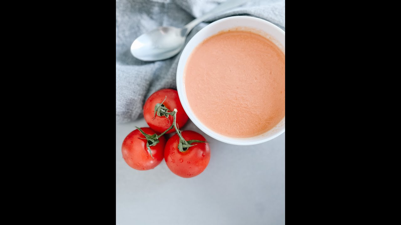 Gazpacho sin pan, espesado con calabacín - ASMR