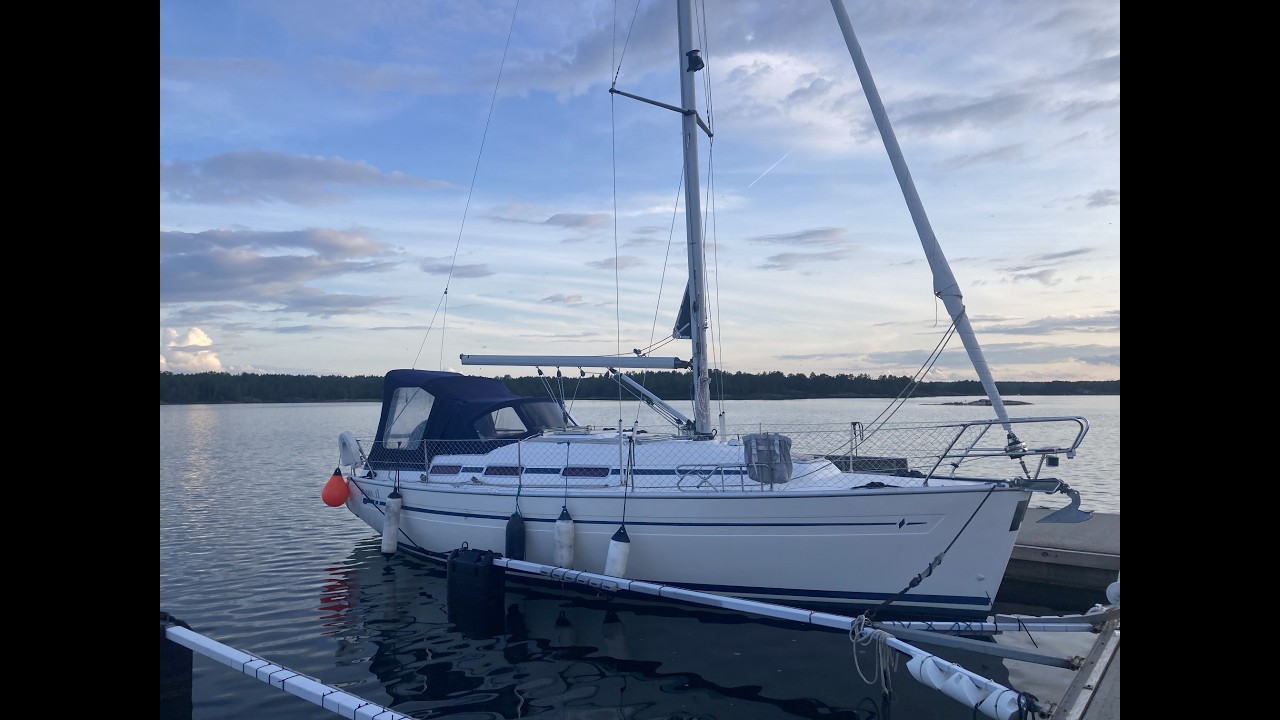 Segling med Ledskog. Somarseglingar 2025 med Alma II, vår Bavaria 32 i Tjust och Gryts skärgårdar.