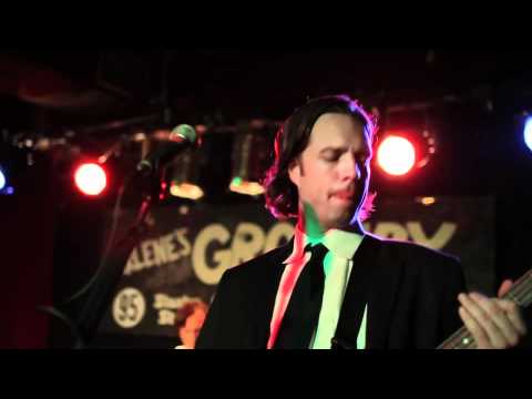 Hot Rod  The Ne're Do Wells  Live at Arlene's Groc...