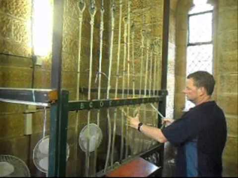 هذا هو ما صوت أجراس الكنائس أنبوبي مثل