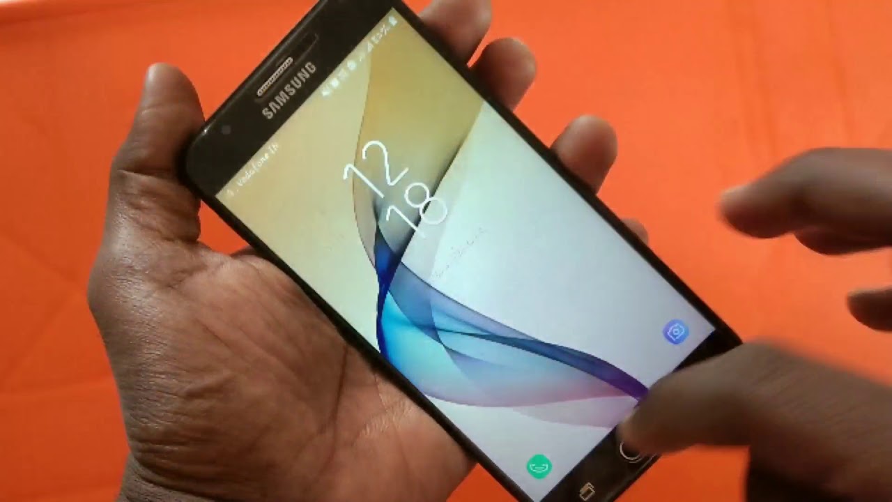How to take screenshot in Samsung Galaxy J7 YouTube