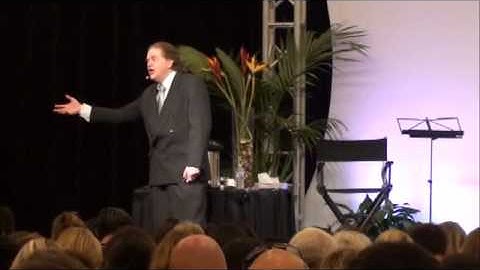 Reading Body Language: Does she like you? The Feet Tell You - Kevin Hogan