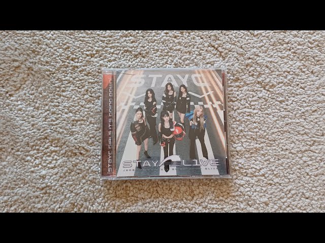 Unboxing StayC Stay alive (Japanese full album) - YouTube