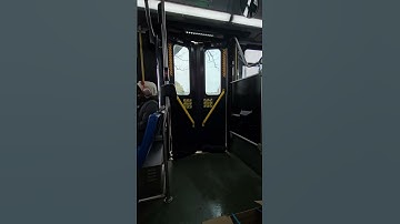 [MBTA] NFI D40LF - Rear Door Closing + Unkneel
