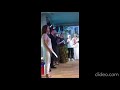 Екатерина Климова и Игорь Петренко  хором исполняют песню в честь сына выпускника
