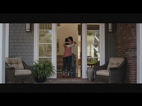 الحب يعيد تشكيل العلاقات العائلية في فيلم عالقون في الحب 