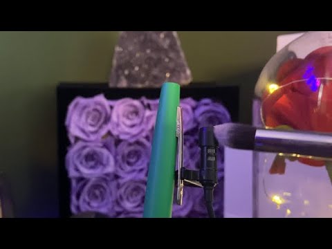 ASMR: Mic scratching, tapping & brushing- Velvet box - Build up to mic (Mary Kate CV)