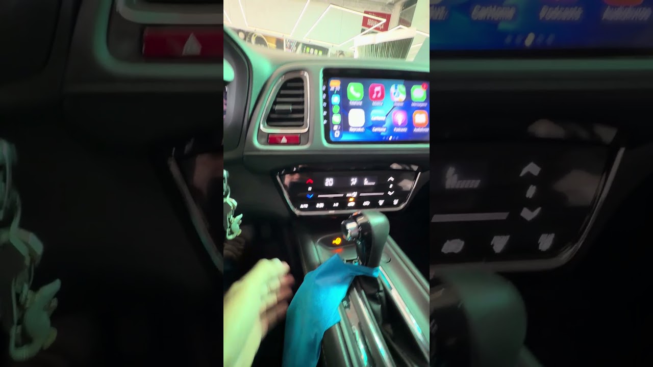 Honda HRV2016  EXL - Substituição do Rádio por Multimídia 9” CarPlay e Android Auto sem fio