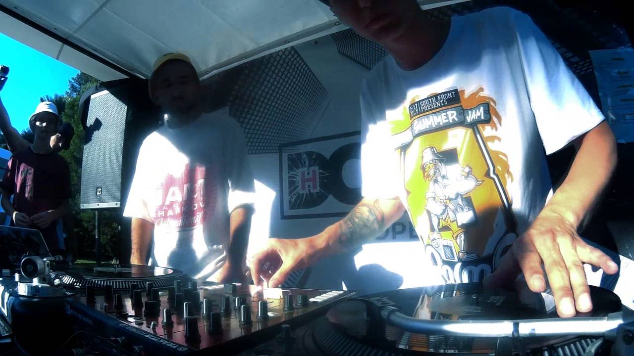 Dj Worm vs. Dj N.Brown | Final Scratch Battle @ Yalta Summer Jam 2016