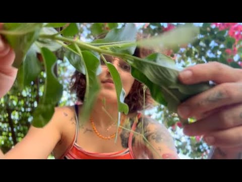 ASMR ~ Benzedeira afastando sua ansiedade e sentimentos ruins 🤍