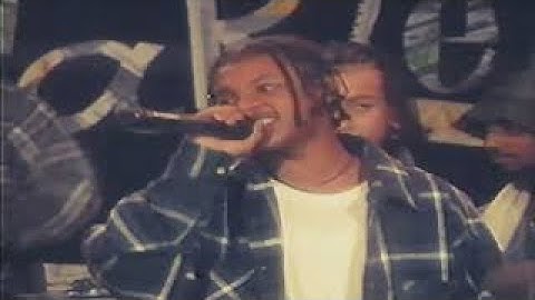 Alright Live version - Live performance video thumbnail