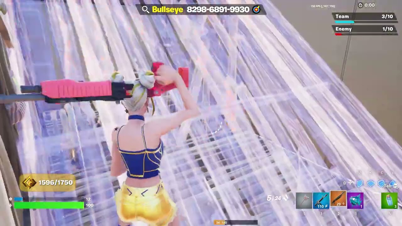 piece control 1v1 (200FPS) gameplay