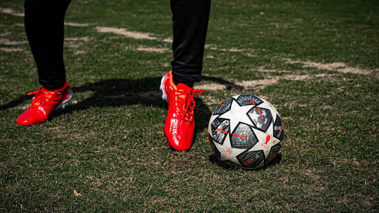 تعلم كيف تتحكم في كرة القدم بشكل أفضل... وتحدي بآخر الفيديو