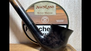 Vauen Auenland Sunset Mixture | Natural leaf notes + Pine resin, orange & honey are fantastic combo.