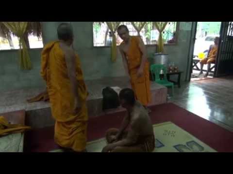 รวบพระปลอม เมาแอ๋ หวั่นป่วนงานบำเพ็ญกุศลสรีระสังขารหลวงพ่อคูณ ที่ขอนแก่น