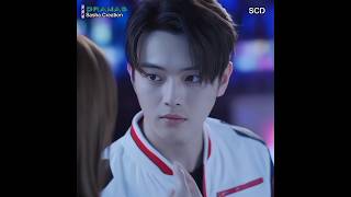 She Marking Territory,She Commandsfalling Into Your Smile Cdrama