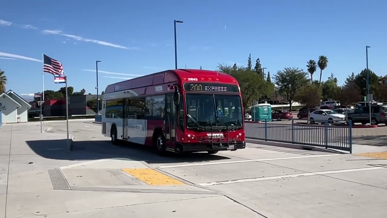 RTA Bus Route 200 (CommuterLink Express) Departing Riverside–La Sierra (1/9/2026)