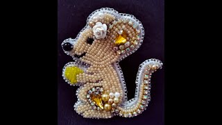 Брошь &quot;Мышка&quot; из бисера /mouse brooch/