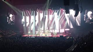 Genesis Live MSG NYC Domino 20211206