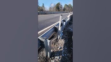 DANGEROUS GUARDRAIL LAPPING