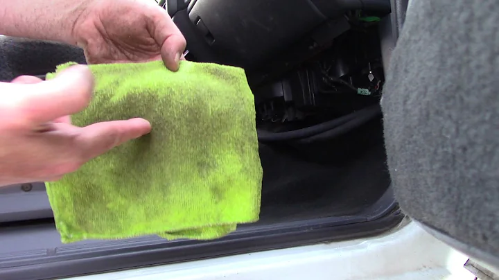 Amazing Trick To Cleaning Dirty Car Carpets!