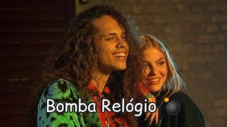 Vídeo de Bomba Relógio (part. Vitão)
