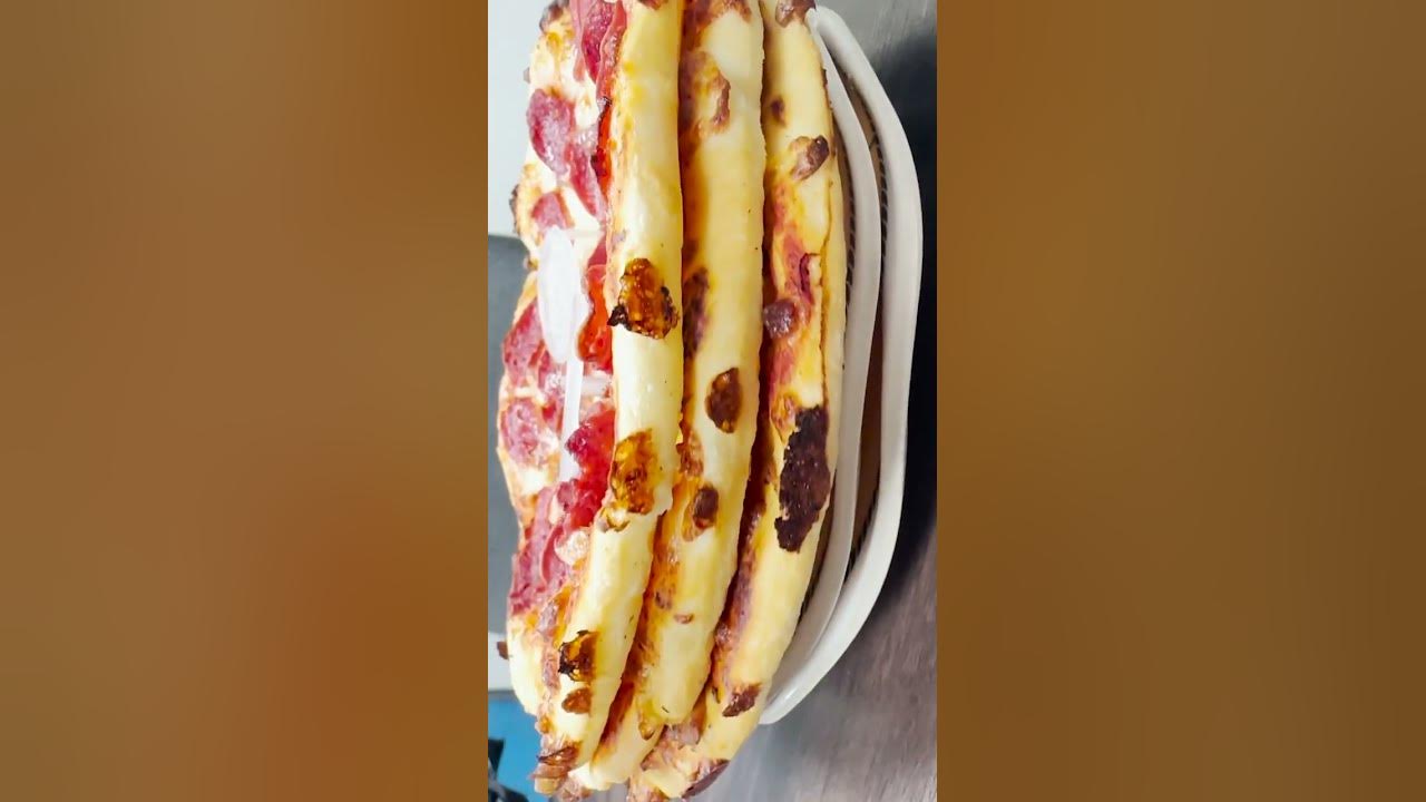 Yellow Taxi Pizza Ka Adhura Review Daant Toot Gaya foodeebaba yellow-taxi-pizza-ka-adhura-review-daant-toot-gaya-foodeebaba