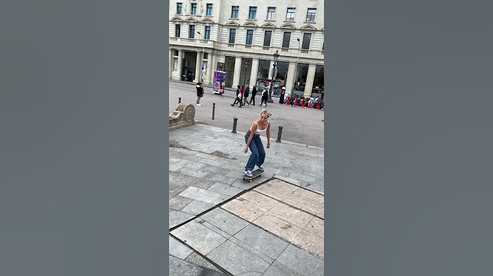Eskereee😂 #skateboarding #skateboardgirl #skateboard #skatergirl #skate #sportsequipment #music