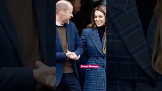 Süßer Moment Zwischen Prinz Und Prinzessin