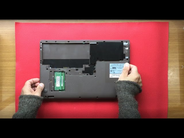 How to disassemble FUJITSU FMV LIFEBOOK AH77/D1