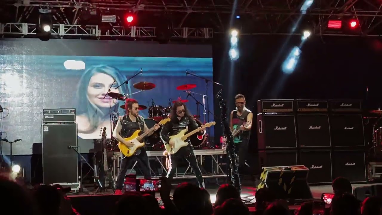 ► BAJO SUEÑOS 2024 * La silueta de tu sombra - Nada de amor * QUITO CASA DE LA CULTURA ECUATORIANA ◄