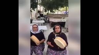 Şarki Söyleyen Teyzeler 🤣🤣🤣😅😅🙈🙈