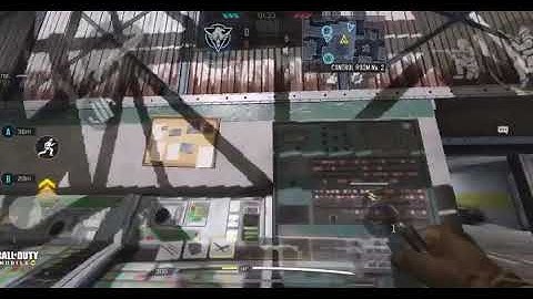 1V4 CLUTCH WITH A KNIFE