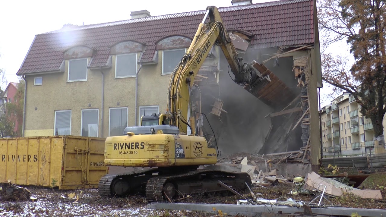 Kallhälls gamla folkskola rivs