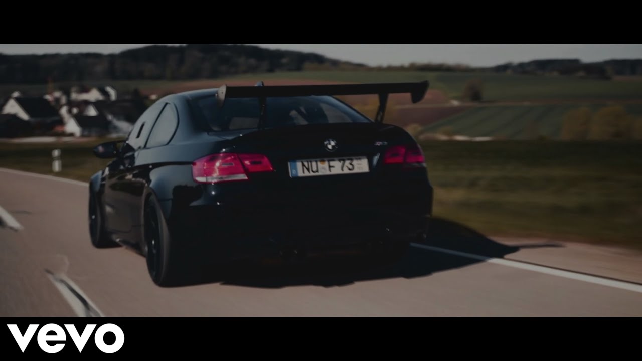 Night Motion & HVZVRD - FLASH adlı videoyu YouTube'da izle Night Motion & HVZVRD - FLASH adlı videoyu YouTube'da izle