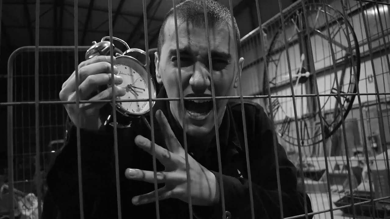 Watch FOX SYSTEM - Asfíxia Temporal (Videoclip) on YouTube Watch FOX SYSTEM - Asfíxia Temporal (Videoclip) on YouTube