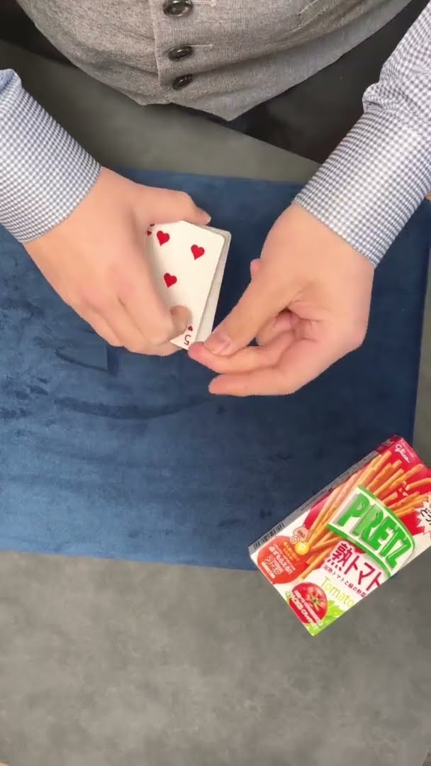 えっ😳⁉️タネ分かっても不思議なマジックがすごい #shorts - YouTube