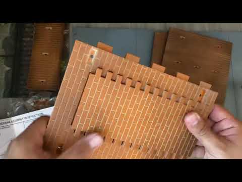 Unboxing NECA Street