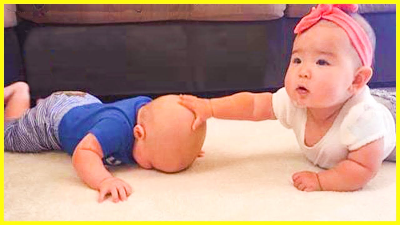 Funny Twins Babies Fighting Everyday - Hilarious Baby Videos - YouTube