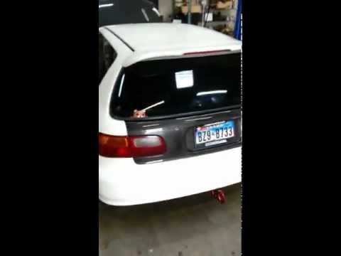 Fry's 92 honda civic hatchback first startup with High comp D16Z6 Bisimoto level 3 cam