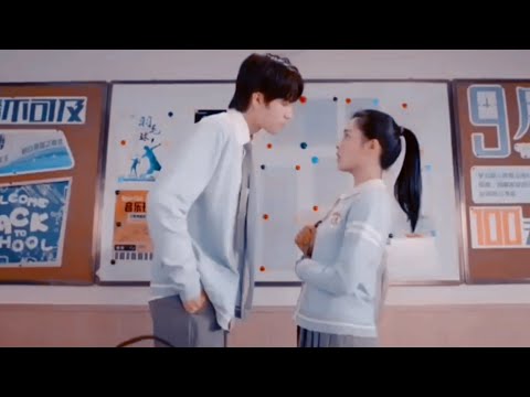 Tatlı İlk Aşk kızı korumaya yemin etmiş Çin klip