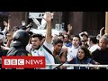 Maradona: chaotic scenes as thousands pay respects in Buenos Aires - BBC News