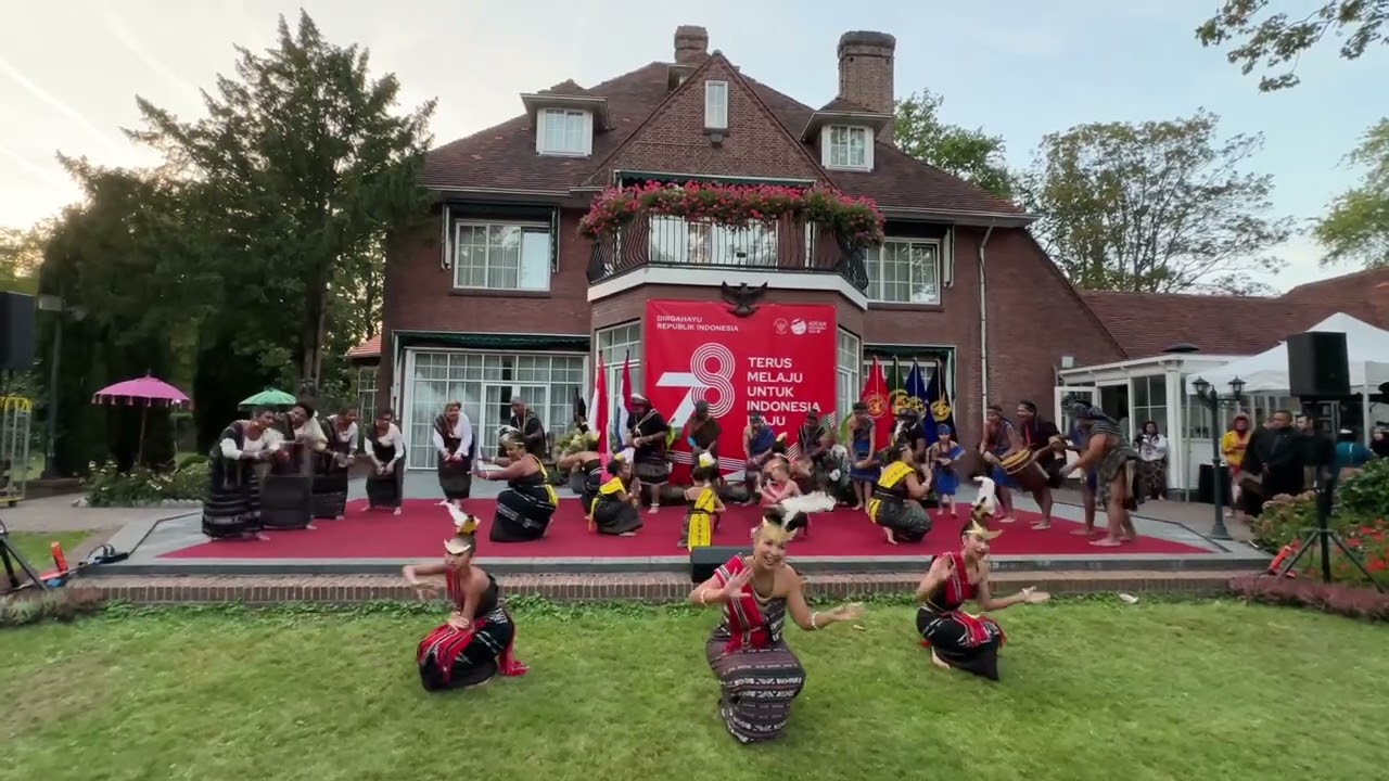 LimaDiti bij Diplomatieke receptie Indonesische Ambassade