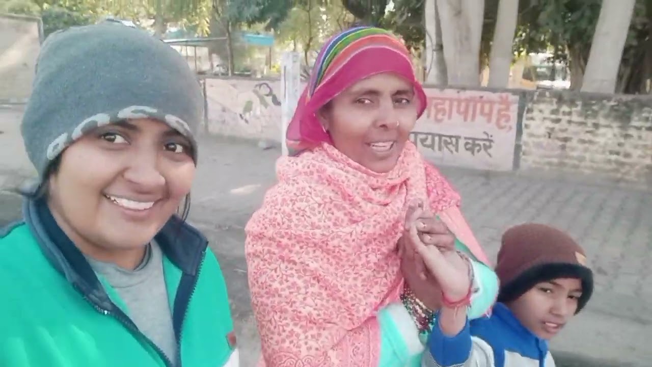 मम्मी गाओ चली गई 🤔♥️.    