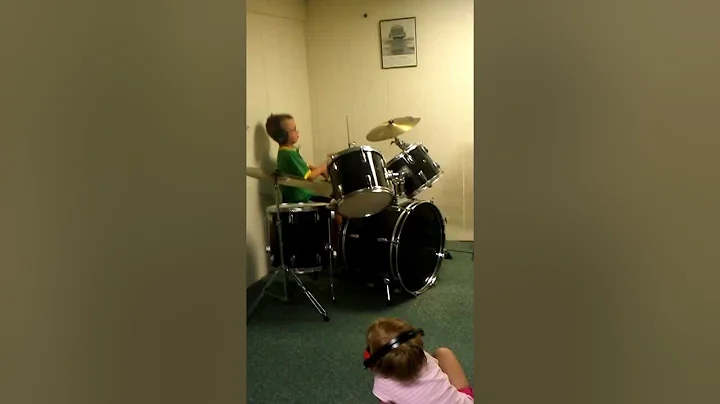 FreddyDrumming_s...