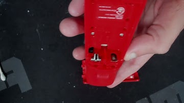 Fixing a WiiMote that has a corroded battery with vinegar and rubbing alcohol